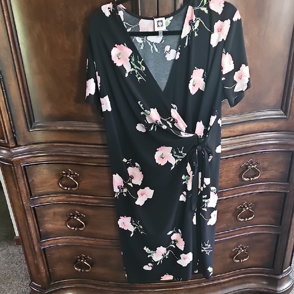 Anne Klein Black and Pink Floral Midi Dress - Picture 1 of 3